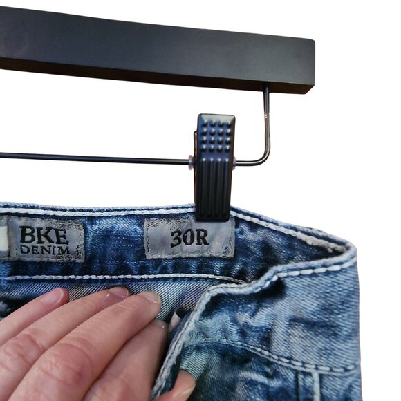 BKE Denim Tyler Straight Fit Jeans 30R Distressed Blue Cotton Mens Casual Wear - Picture 4 of 5